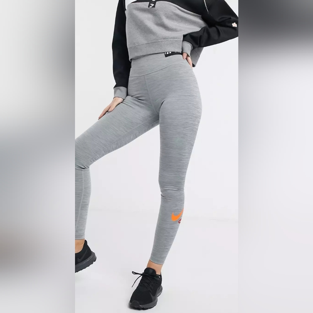 Brand new Nike DriFit Leggings